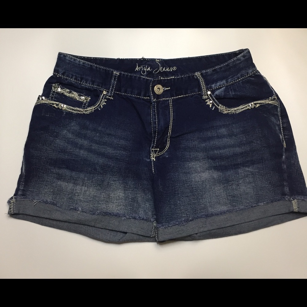 Ariya jean shorts